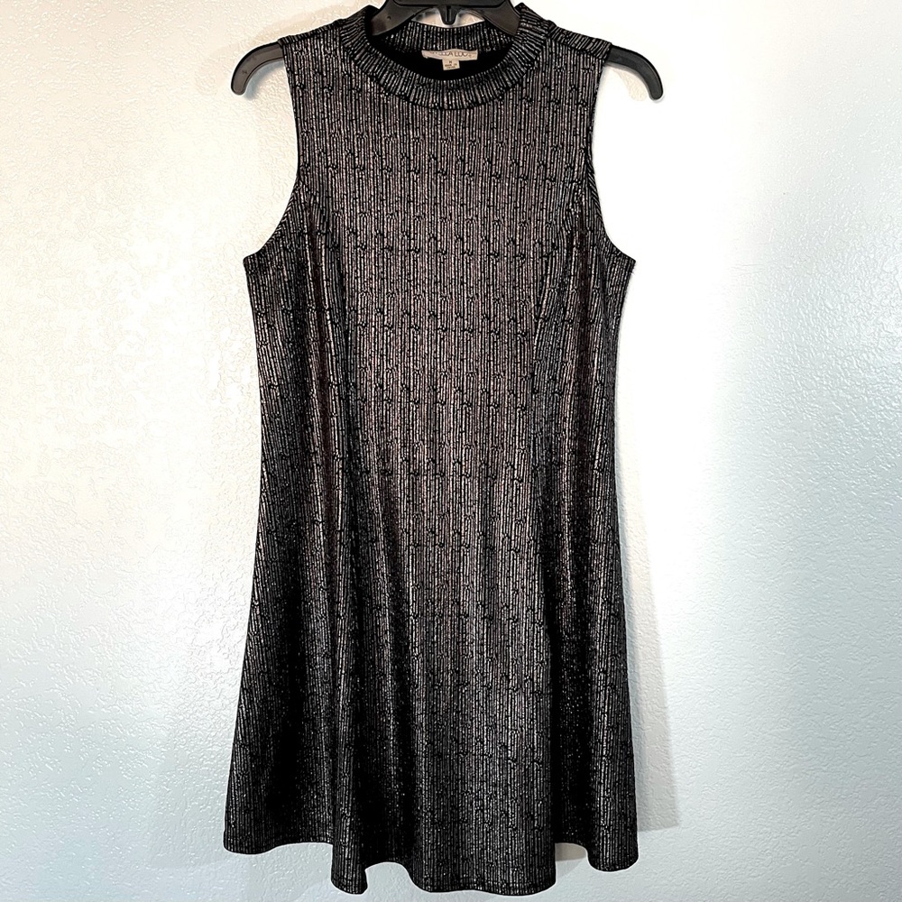 Black/ metallic dress